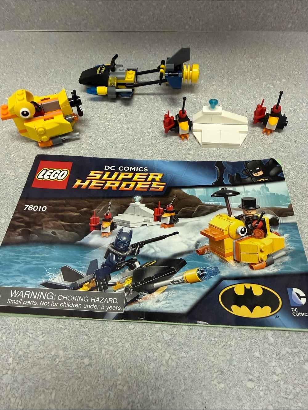 76010 LEGO Batman The Penguin Face Off